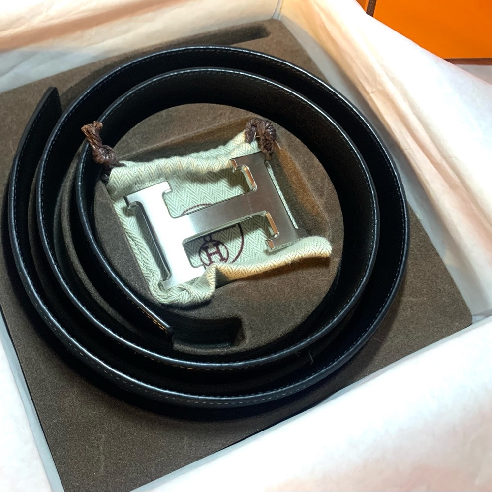 Hermes Unsex Reversible Belt Black |  18k silver Buckle NEW W/TAG/BOX/RECEIPT